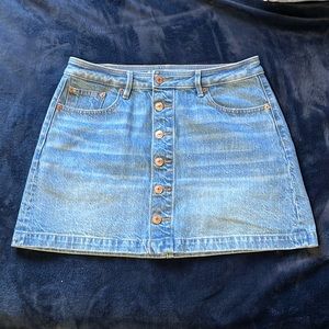 American eagle size 8 denim high waisted mini skirt